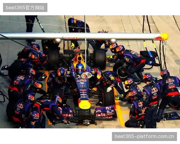 F1厂队间窃取技术风波成为焦点：赛场之外的隐秘角力